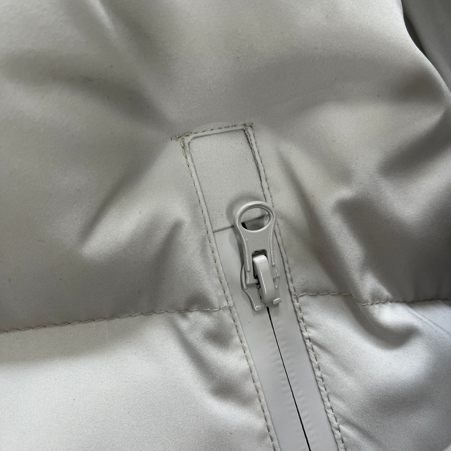 Trapstar Hyperdrive Technical Puffer Jacket Light Grey