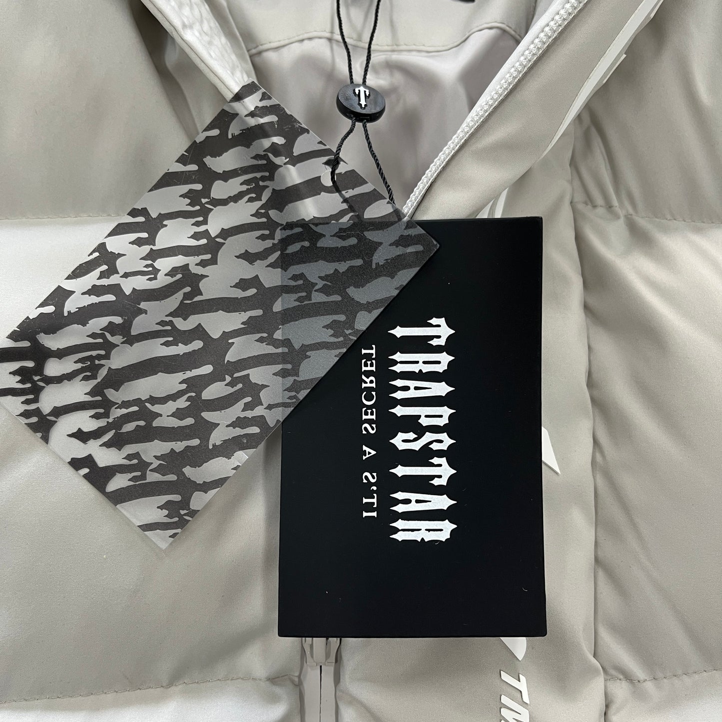 Trapstar Hyperdrive Technical Puffer Jacket Light Grey