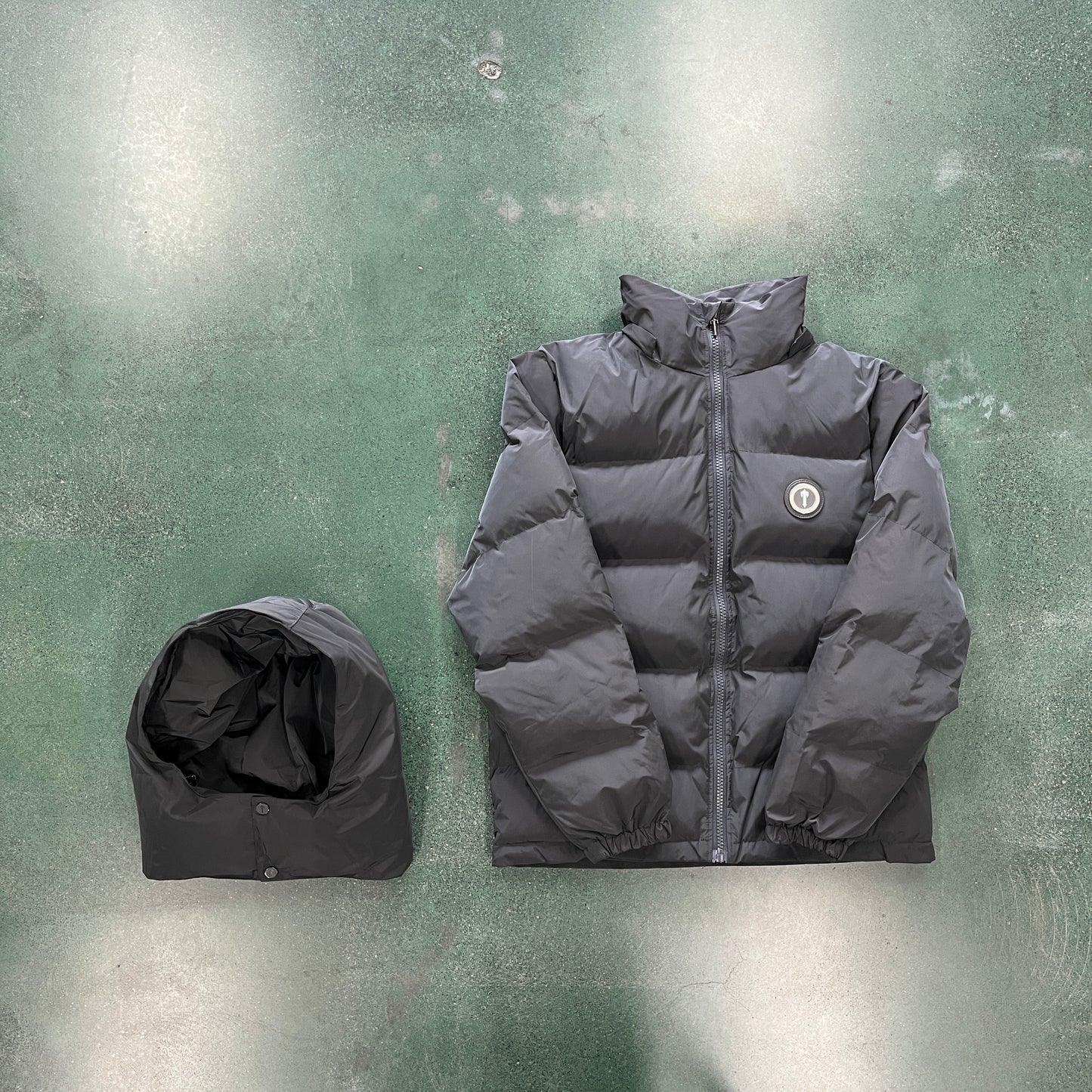 Trapstar Decodeed Hooded Puffer Jacket Stone