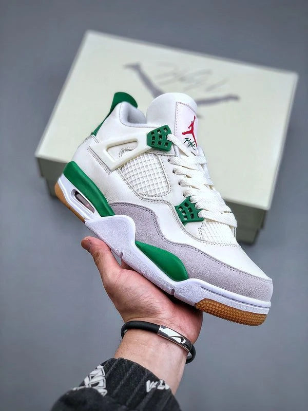 Air Jordan 4