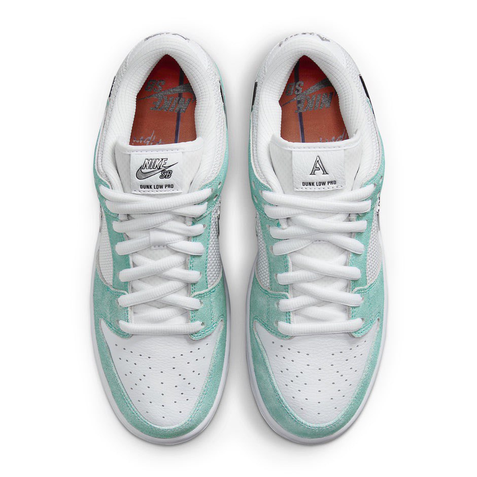 April Skateboards x Nike SB Dunk Low Turbo Green - The Sneaker Dept