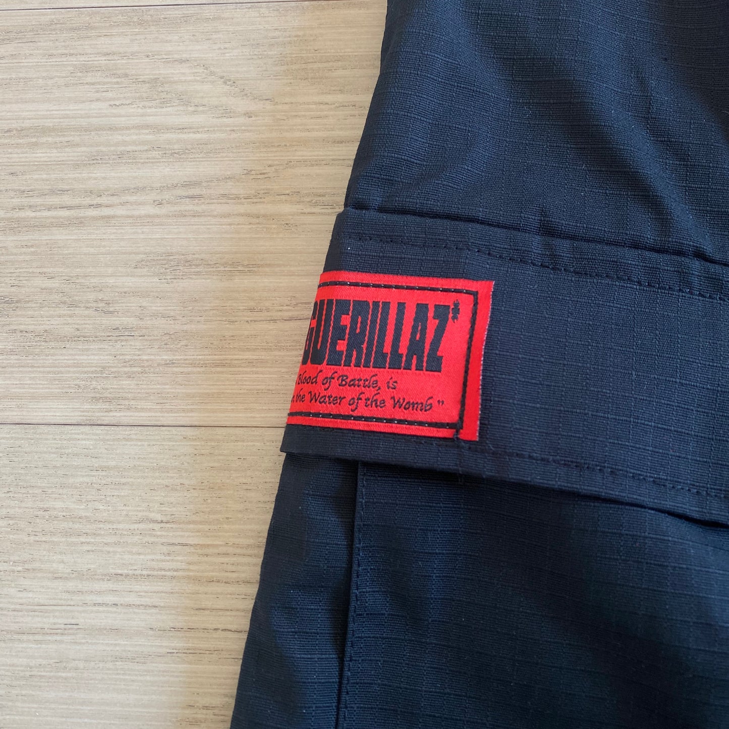 Corteiz Black With Red Logo Cargos