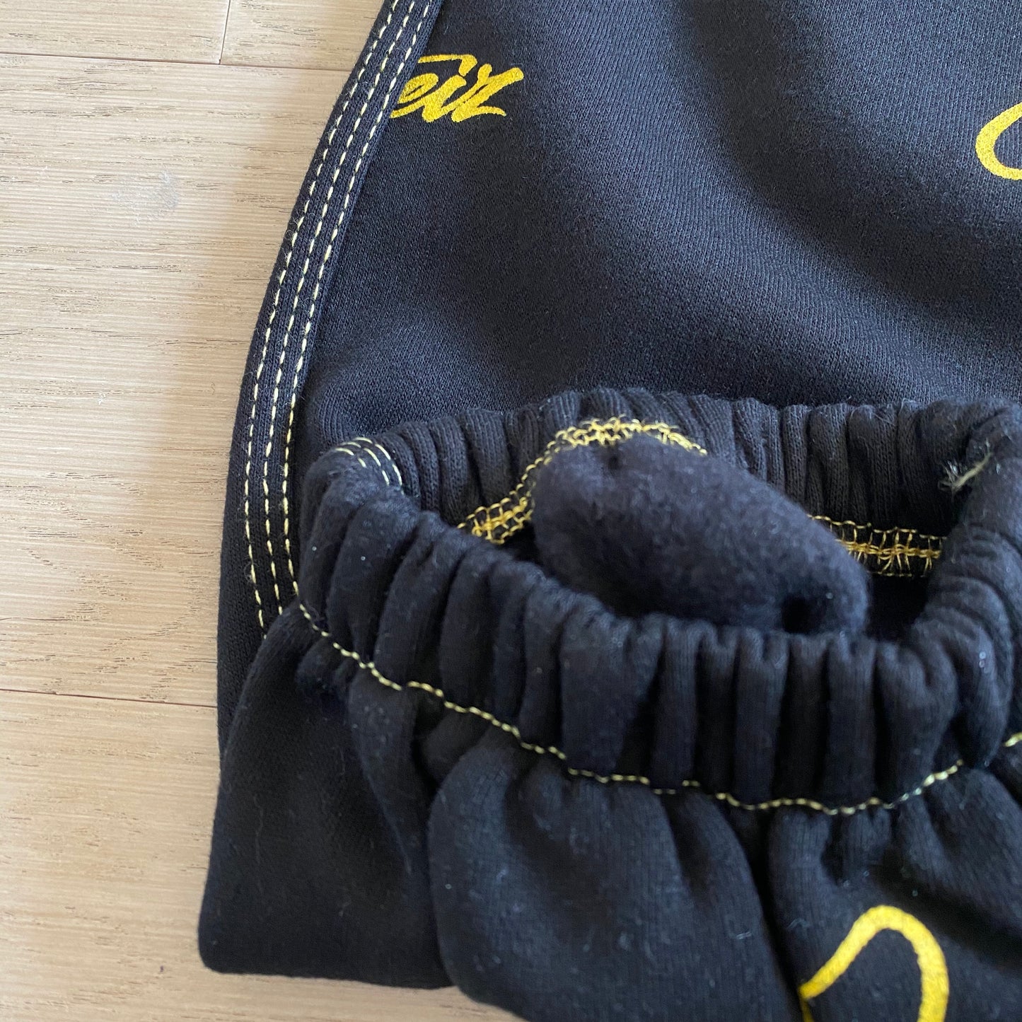 Corteiz Black Yellow Joggers