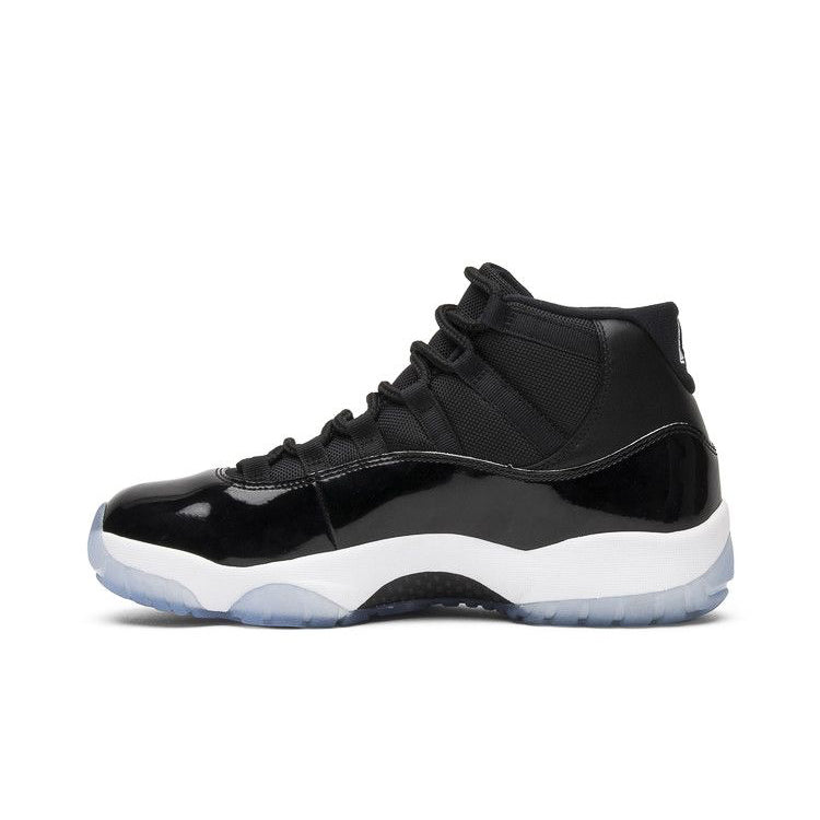 Air Jordan 11 Retro 'Space Jam' 2016