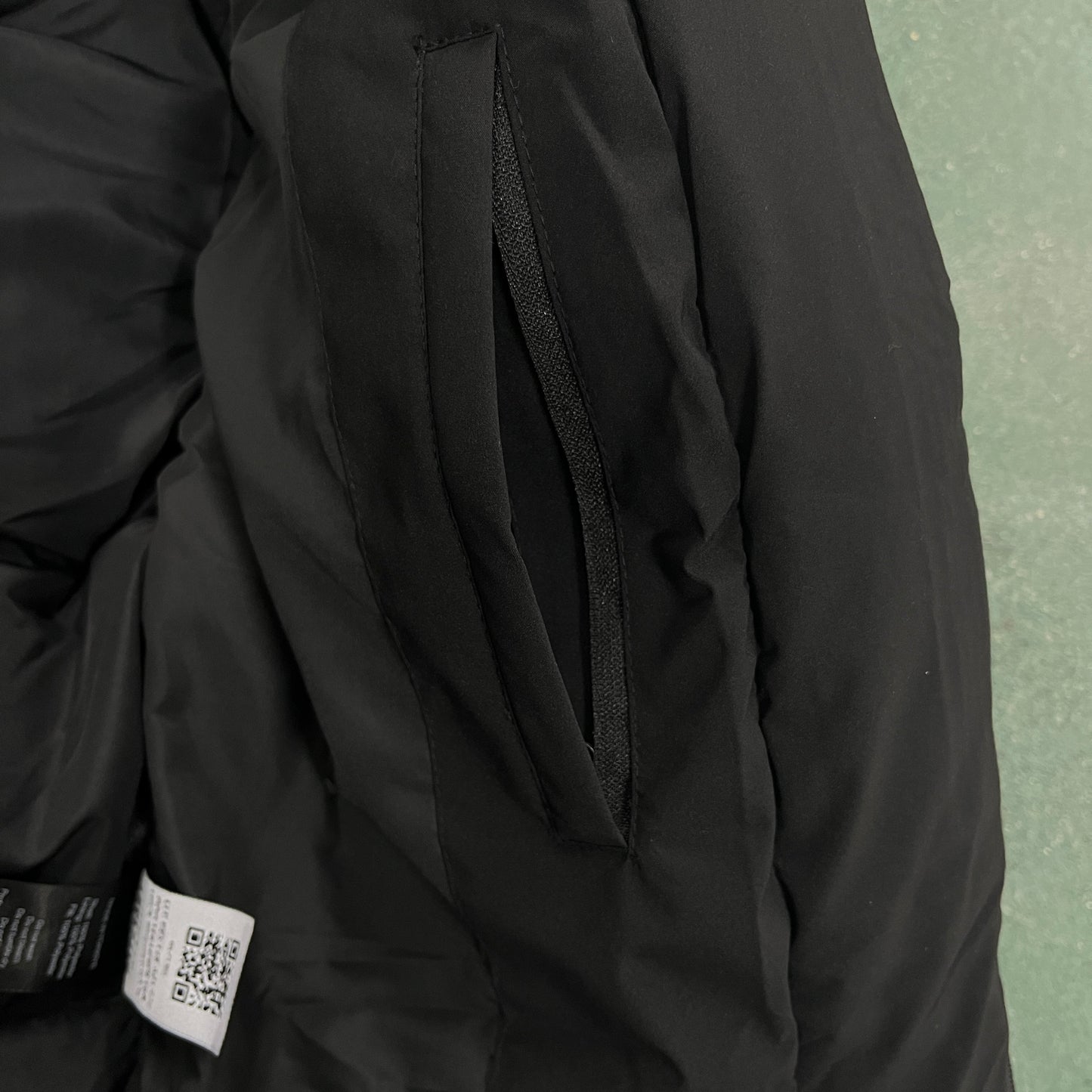 Trapstar Hyperdrive Technical Puffer Black Jacket