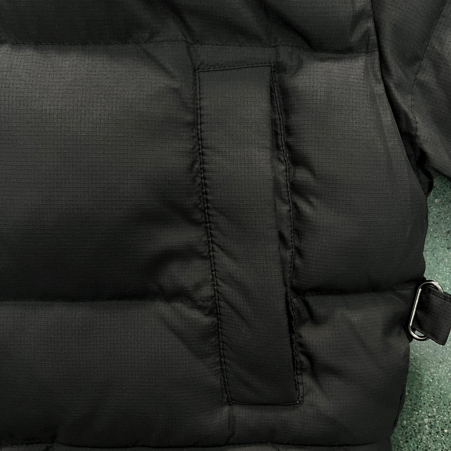 Trapstar Women’s Decodeed Hooded Puffer 2.0 Jacket Black