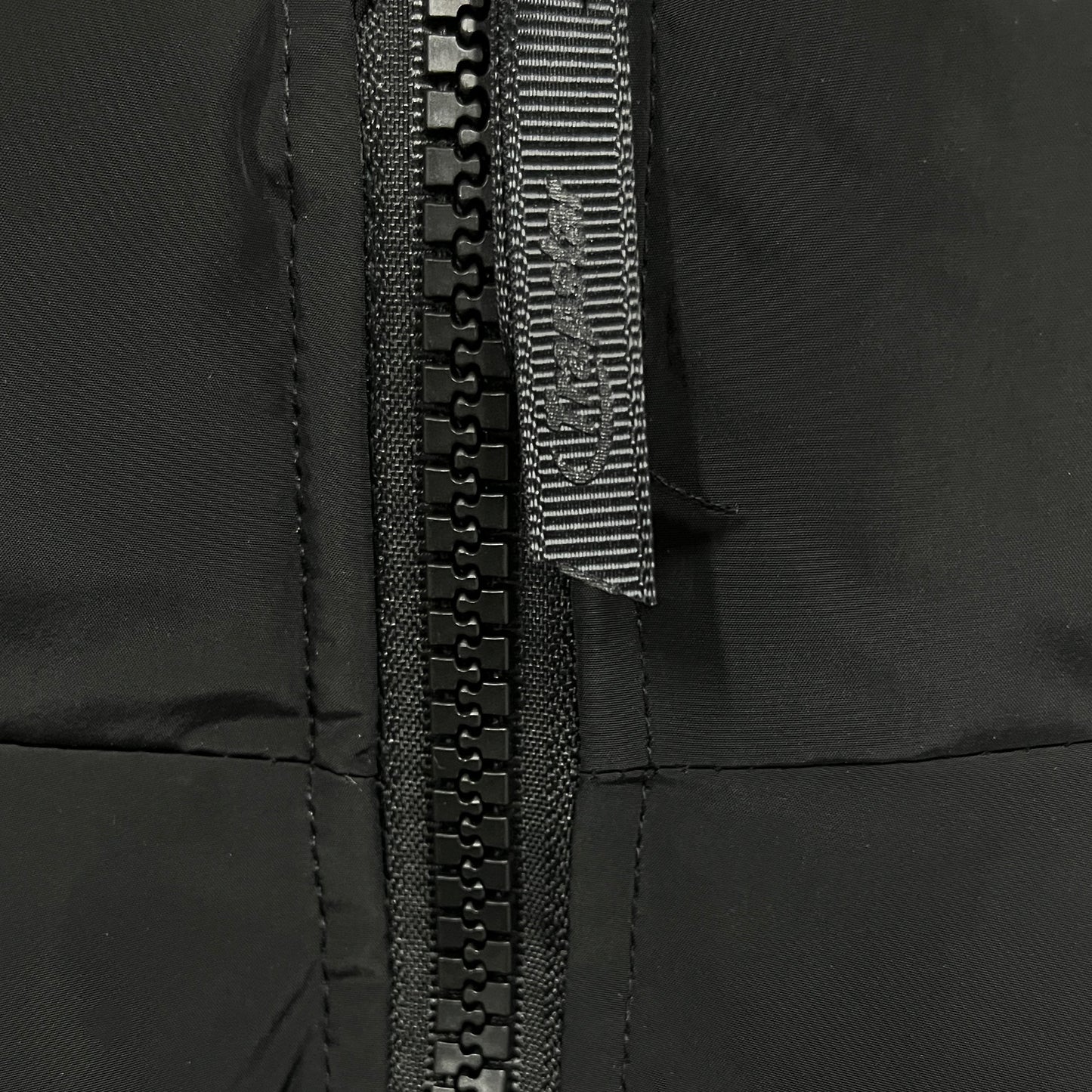 Trapstar Triple Black Hyperdrive Detachable Hood Puffer Jacket
