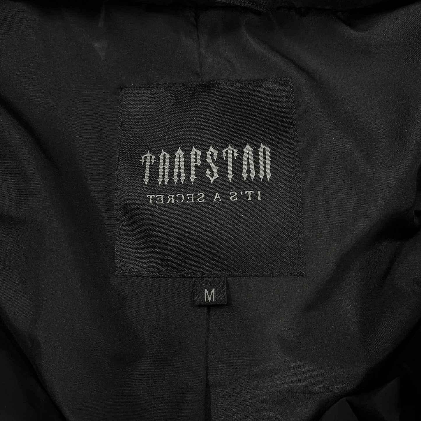 Trapstar Triple Black Hyperdrive Detachable Hood Puffer Jacket