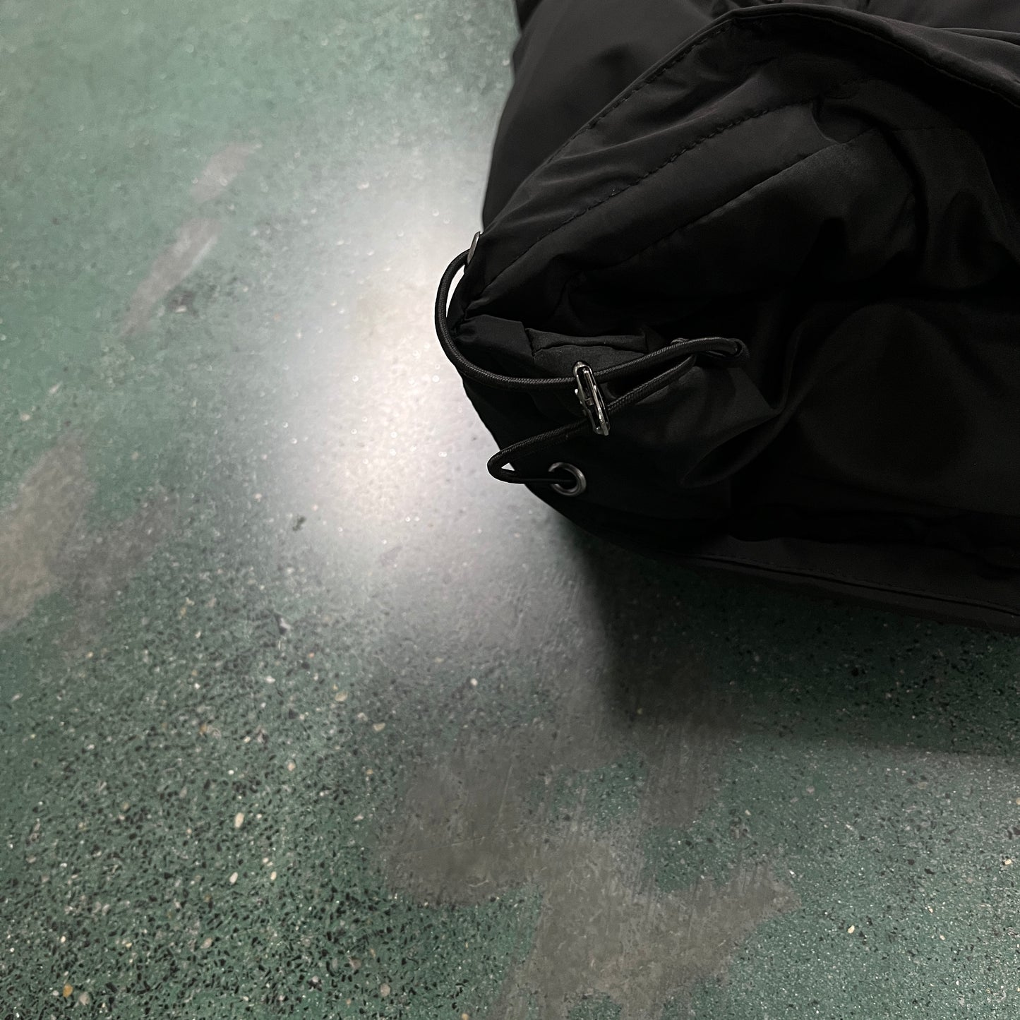 Trapstar Triple Black Hyperdrive Detachable Hood Puffer Jacket