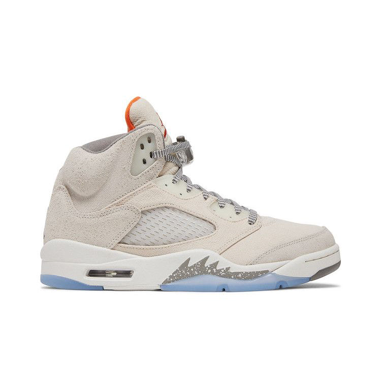 Air Jordan 5 Retro SE Craft 'Light Orewood Brown'