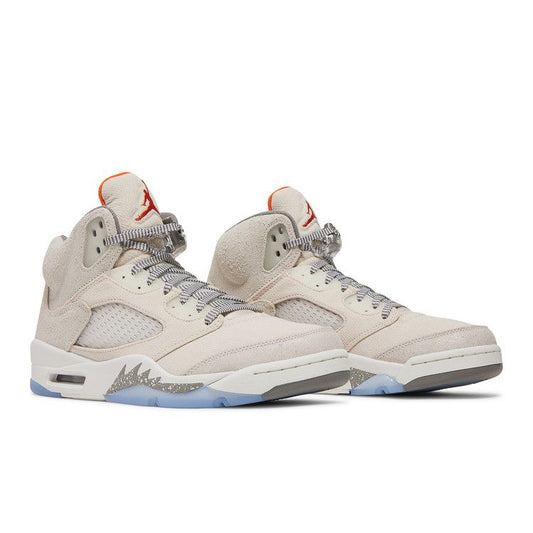 Air Jordan 5 Retro SE Craft 'Light Orewood Brown'