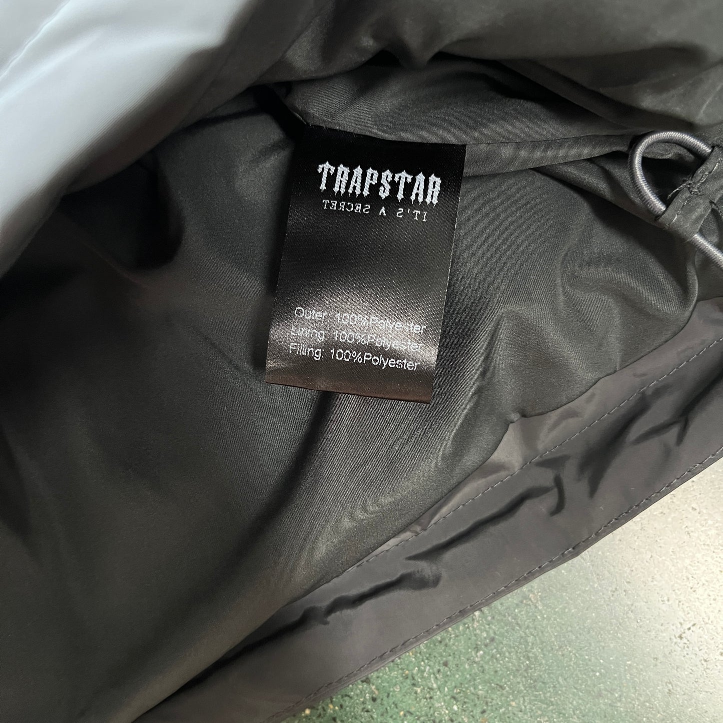 Trapstar Decodeed Hooded Puffer Jacket Stone