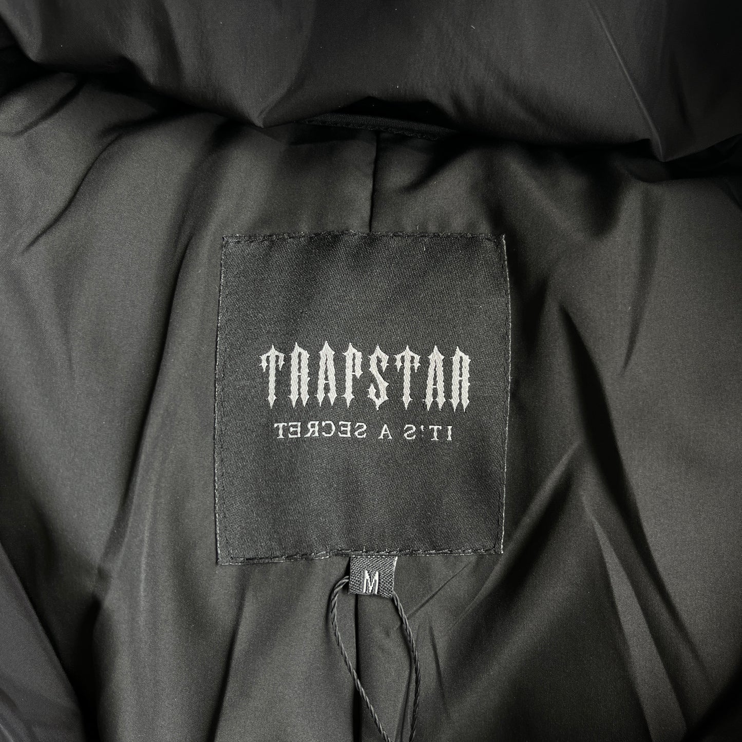 Trapstar Womens Irongate Detachable Hooded Puffer Jacket Black