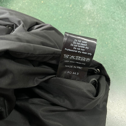 Trapstar Irongate Detachable Hooded Puffer Jacket Black Red