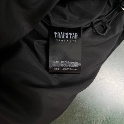Trapstar Irongate Detachable Hooded Puffer Jacket Black Red