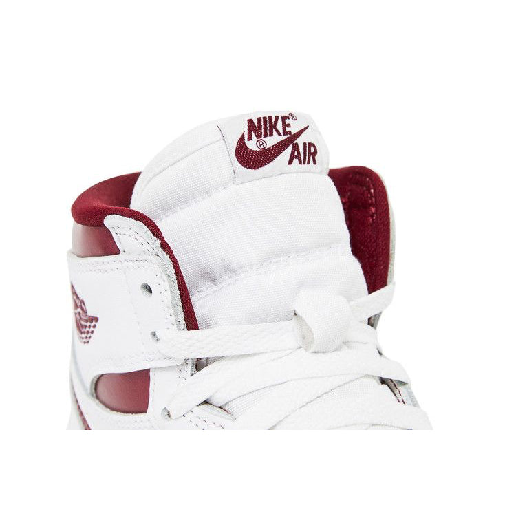 Air Jordan 1 Retro High '85 OG 'Metallic Burgundy'