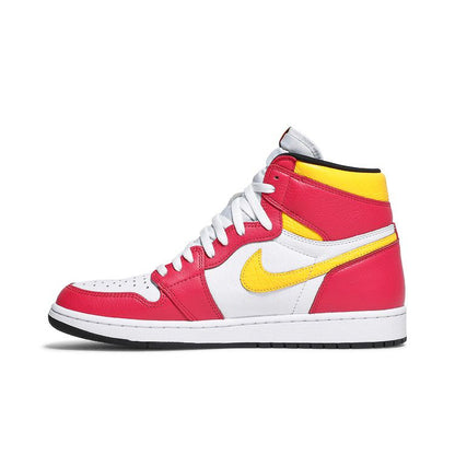 Air Jordan 1 Retro High OG 'Light Fusion Red'