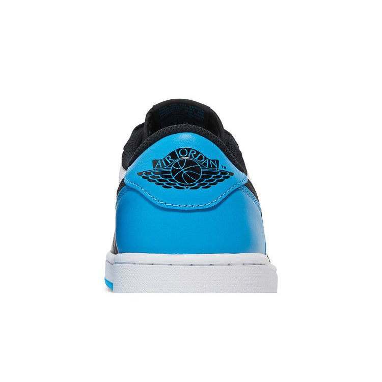 Air Jordan 1 Retro Low OG 'UNC'