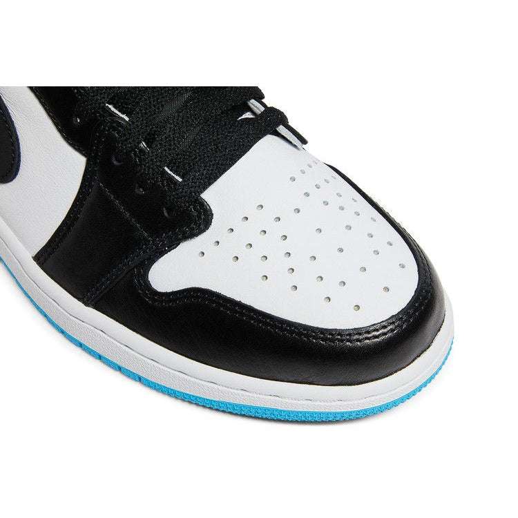 Air Jordan 1 Retro Low OG 'UNC'