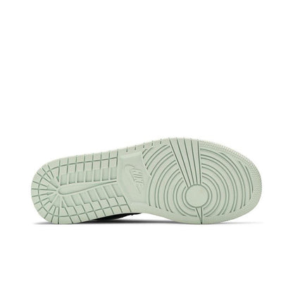 Wmns Air Jordan 1 Low SE 'Barely Green'