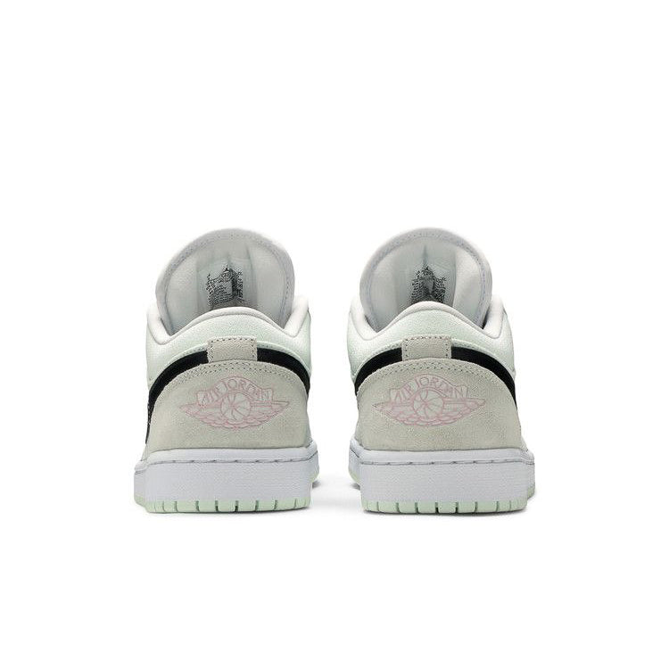 Wmns Air Jordan 1 Low SE 'Barely Green'
