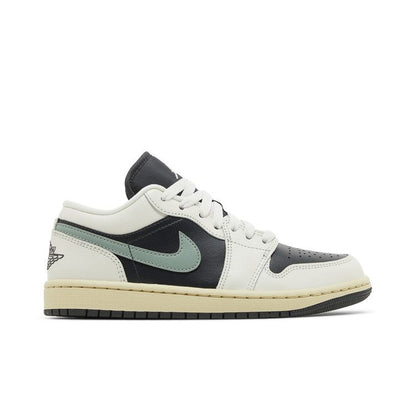 Wmns Air Jordan 1 Low Jade Smoke