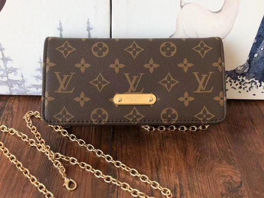 Louis Vuitton Wallet On Chain Lily