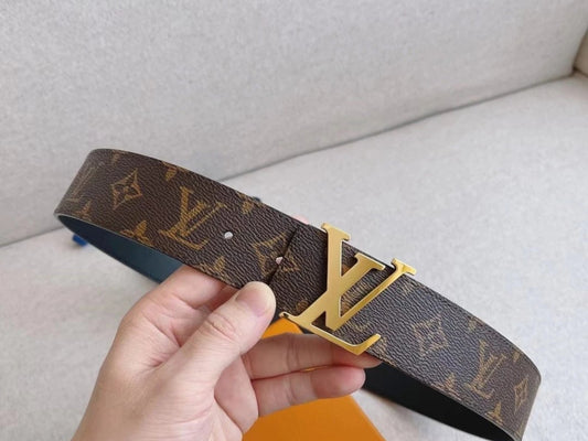 Louis Vuitton Men's Belt