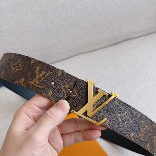 Louis Vuitton Men's Belt