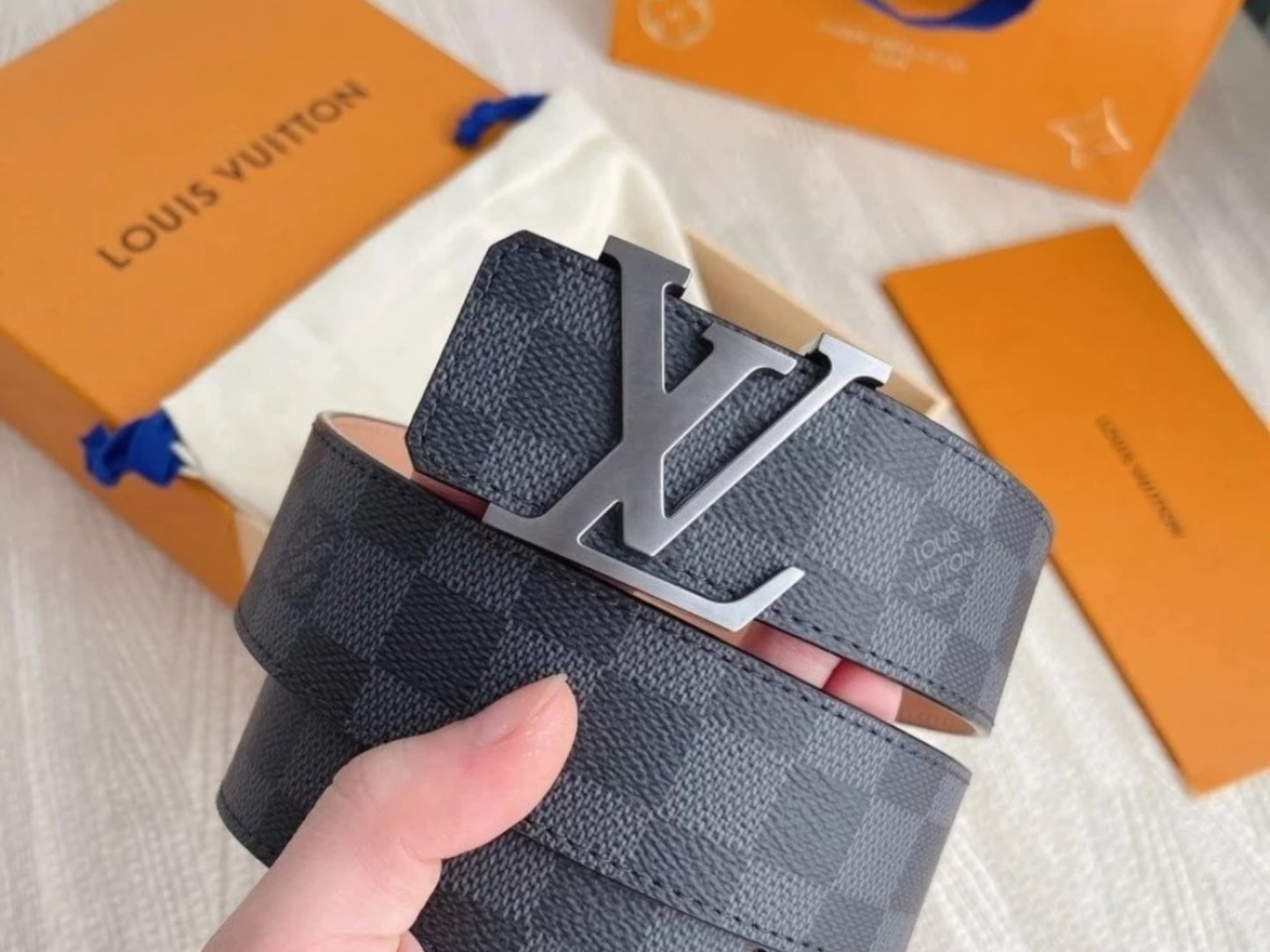 Louis Vuitton Men's Belt